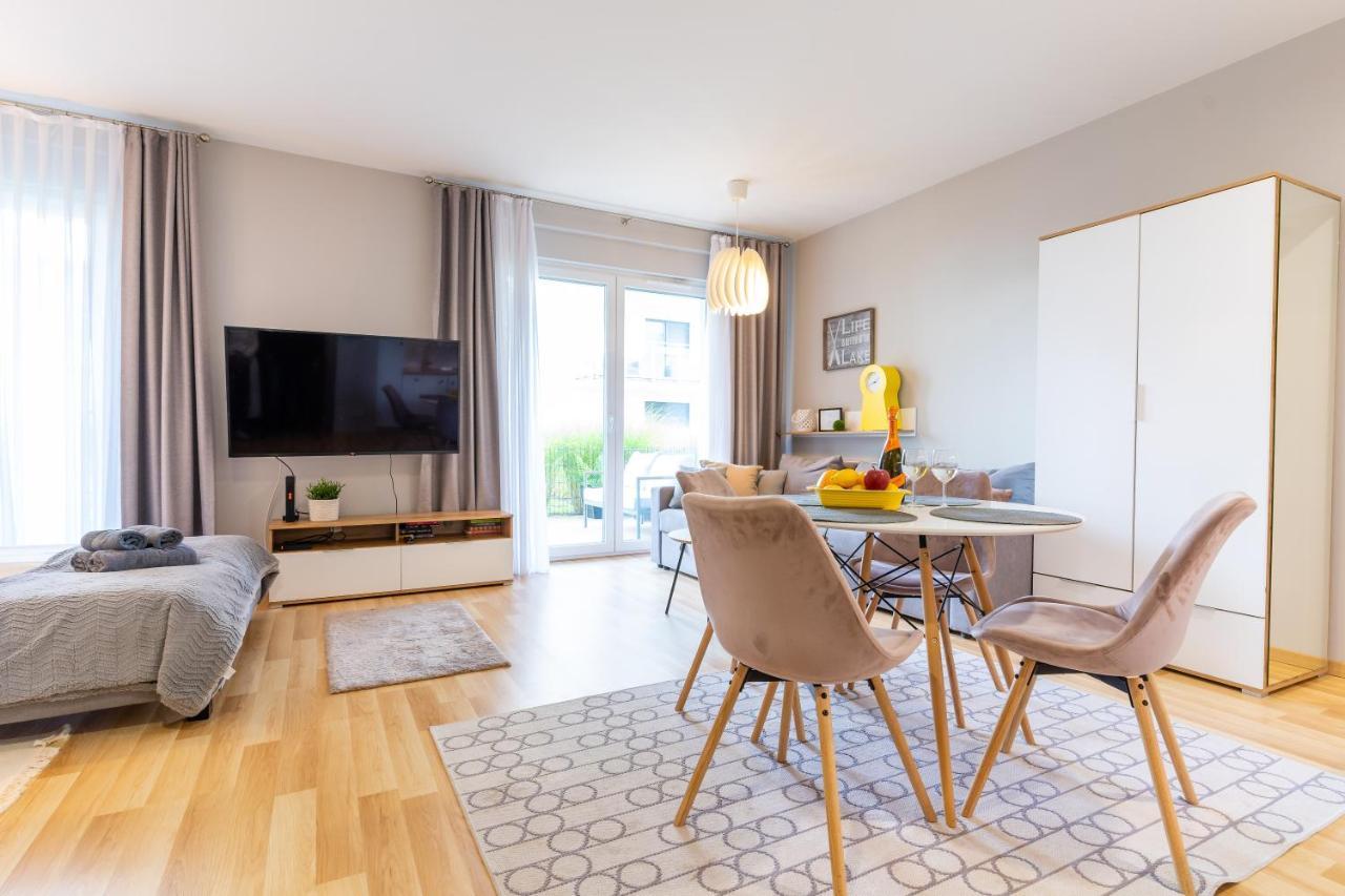 אילאווה Marina Apartment - Przy Jeziorze, Taras, Tv55" Z Netflix I Prime, Parking מראה חיצוני תמונה