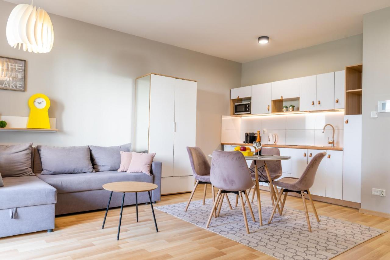 אילאווה Marina Apartment - Przy Jeziorze, Taras, Tv55" Z Netflix I Prime, Parking מראה חיצוני תמונה