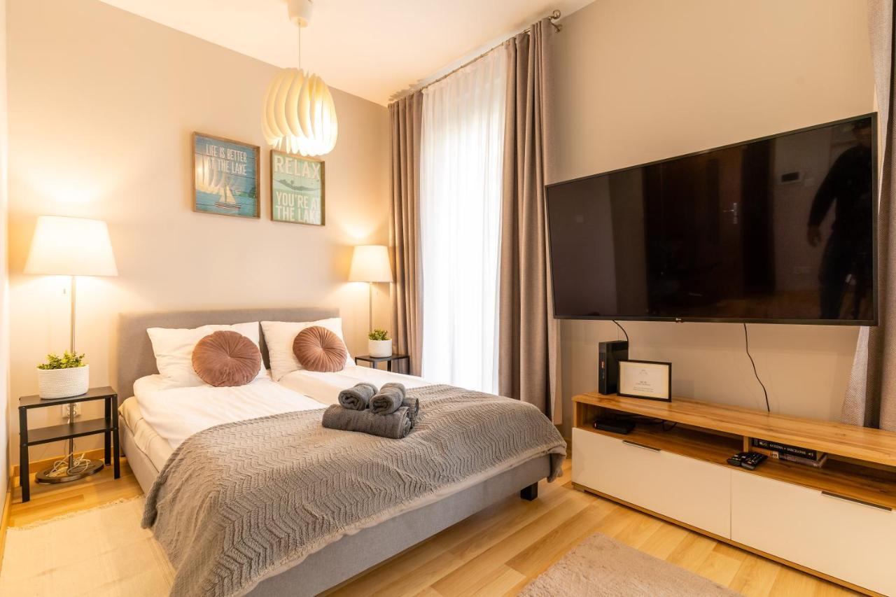 אילאווה Marina Apartment - Przy Jeziorze, Taras, Tv55" Z Netflix I Prime, Parking מראה חיצוני תמונה